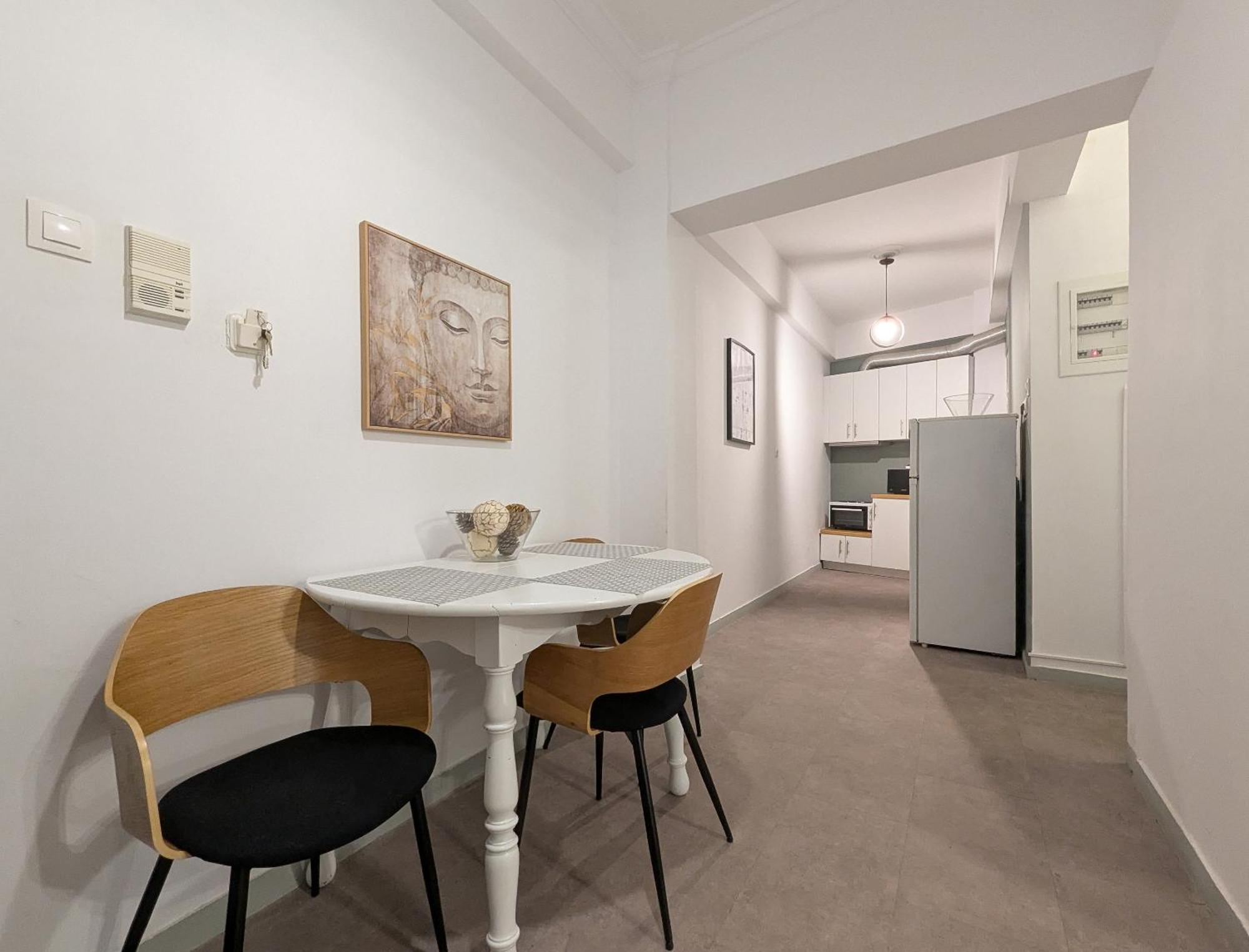 Spacious Apt For 5 Guests Next To Acropolis&Metro Athens Exterior photo